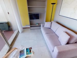 Studio rénové face mer avec terrasse à Menton, proche centre-ville et plages - FR-1-196-301