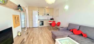 Cozy Sea Views Apartment in Costa Adeje