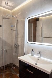 LUKSUSOWY APARTAMENT NAD JEZIOREM