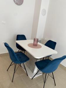 APARTMAN LOLA