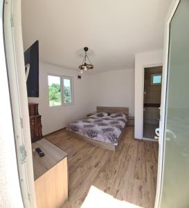 Mountain View 2 - ciubar