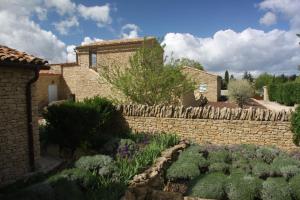 Villas Les Pres de Gordes : photos des chambres