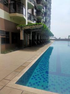 The Radiance Manila Bay