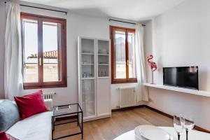 [VENEZIA-SAN MARCO] VIEW ON LUXURY SHOPPING STREET