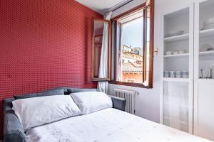 [VENEZIA-SAN MARCO] VIEW ON LUXURY SHOPPING STREET