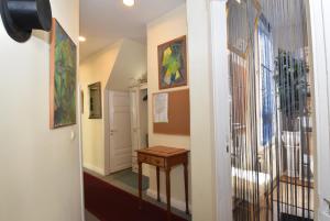 fewo1846 - Artemis - vintage Altbau-Wohnung im 4 OG eines Geschäftshauses im Stadtzentrum