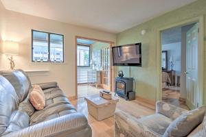 Sunroom and Beach Access Hilton Head Condo