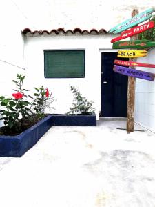 Mazi Apartments Chic