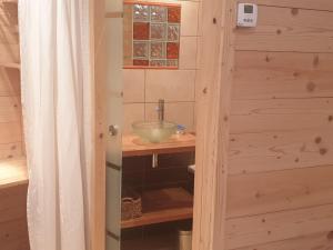 Superbe 3 pièces rénové pied des pistes Mont-Blanc - FR-1-181-2553