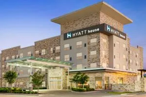 Hyatt House Bryan/College Station - Hilltop Lakes
