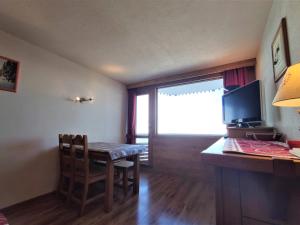 Studio Chaleureux avec Accès Direct aux Pistes - Animaux Acceptés - FR-1-181-2569