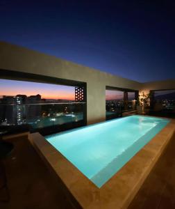 Luxurious and Spacious Condo