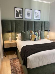 Executive Apartment at Ellipse Waterfall