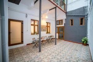 Art Studio Apartment