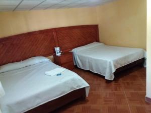 HOTEL RESTAURANT LOS PRISMAS