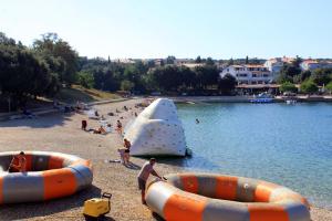 Apartments with a parking space Vinkuran, Pula - 7653