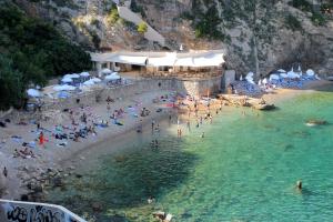 Apartments with WiFi Dubrovnik - 8581