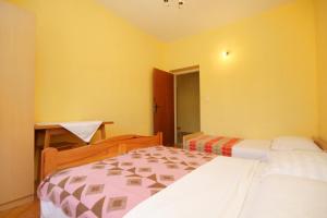 Two-Bedroom Apartment with Balcony room in Apartment Starigrad 6623f