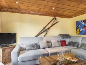 Appartement skis aux pieds avec spa à Courchevel 1850 - FR-1-564-88