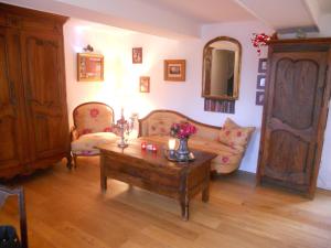 B&B / Chambres d'hotes chambre le nid du phare avec jacuzzi : photos des chambres