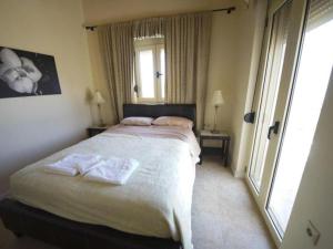 Beautiful Holiday house for 10 persons, with swimming pool