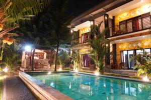 Biệt Thự Có Hồ Bơi Riêng (Villa with Private Pool)