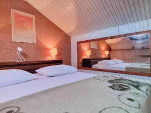 Apartments and rooms by the sea Vrboska (Hvar) - 540