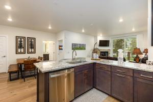 202 Clearwater Lofts condo