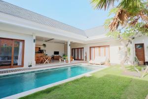 Boho Tropical 3BR Villa, Berawa Canggu, Bali