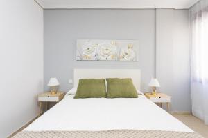 Home2Book Stylish & Roomy Santa Cruz City Center