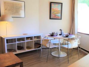 Apartment (4 Adults) room in Appartement Vars 1 pièce 4 personnes - FR-1-330B-46