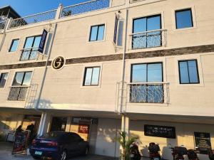 Sheryll Escapes - Kandi Resort-type Spacious 1 BR loft with Netflix and free Housekeeping