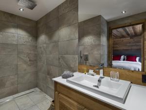 Duplex lumineux 5 chambres avec sauna à Méribel - FR-1-566-10