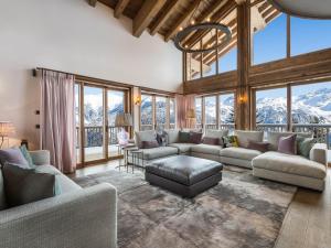 Chalet de luxe avec sauna à Courchevel - FR-1-563-89