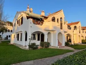 Ca Mestral Son Bou Urbanización típica menorquina. - Сон-Боу