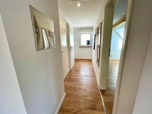 Sky Apartment, Sauna, Blick zur Mosel, großer Balkon, Kaffeemaschine, Smart TV