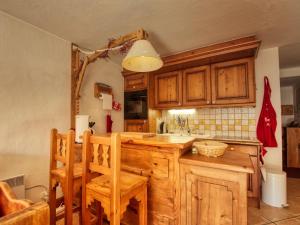 Bel appartement 3 ch, déco montagne, au pied des pistes - FR-1-642-57