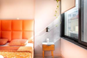 Ermou 18 Mosaics boutique aprtm in Parliament square