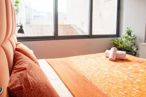 Ermou 18 Mosaics boutique aprtm in Parliament square