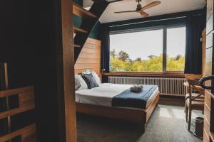 Mont-Des-Pins Domaine de Vacances, Vakantiedomein Dennenheuvel