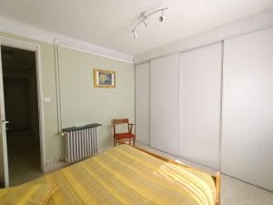 Aix-les-Bains : T2 RDC Maison avec Jardin, Animaux admis - FR-1-555-5