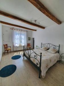 Maisons de vacances Gite de l'Etrier 3 * : Le calme a la campagne ! : photos des chambres