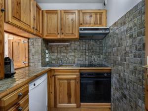 Charmant appartement au pied des pistes avec balcon sud à Courchevel 1850 - FR-1-564-41