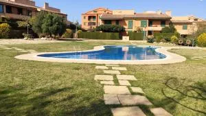 MSJ 50 Espacioso Bajo con jardin privado - 卡拉法特