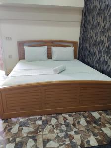 Double Room with Terrace room in Clifton Rezidor