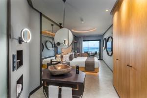 Superior Double Room with Sea View room in Hotel Faro a Lopesan Collection Hotel