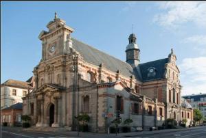Appartements Le Bon'Aparte - Hypercentre de Fontainebleau : photos des chambres