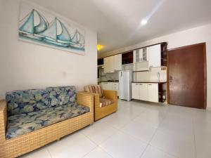 APARTAMENTO Pe na Areia com piscina vista mar bairro nobre