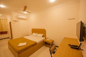 Hotel Nachiappa Palace