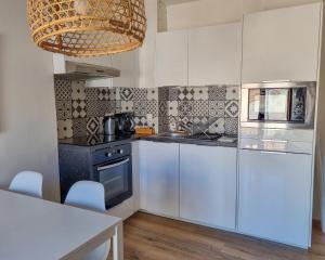 Un balcon sur les toits dAix